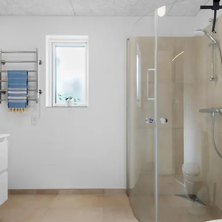 Σπίτι διακοπών 4 Bedroom Gorgeous In