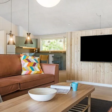 Holiday home 4 Bedroom Gorgeous In *