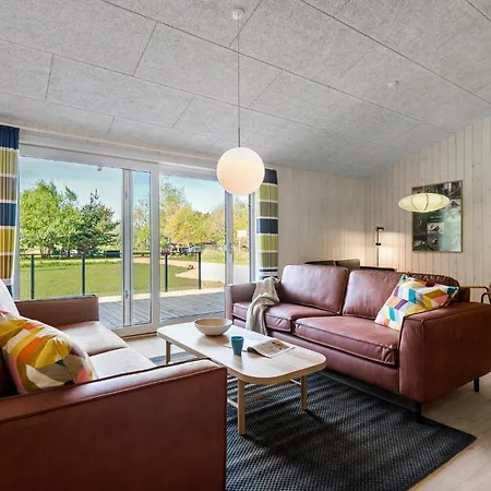 4 Bedroom Gorgeous In Holiday home Oksbol (Syddanmark)