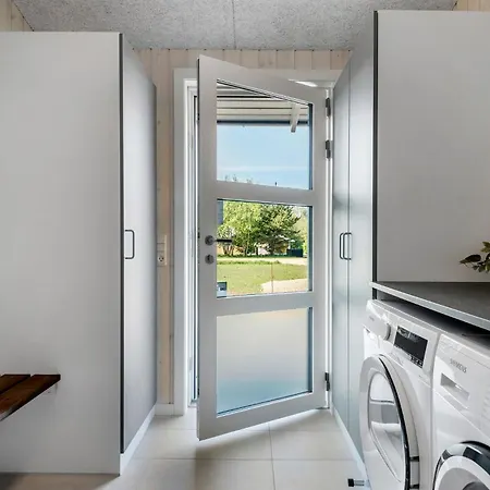 Σπίτι διακοπών 4 Bedroom Gorgeous In Oksbøl