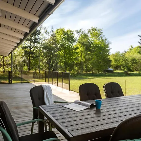 펜션 4 Bedroom Gorgeous In Oksbøl